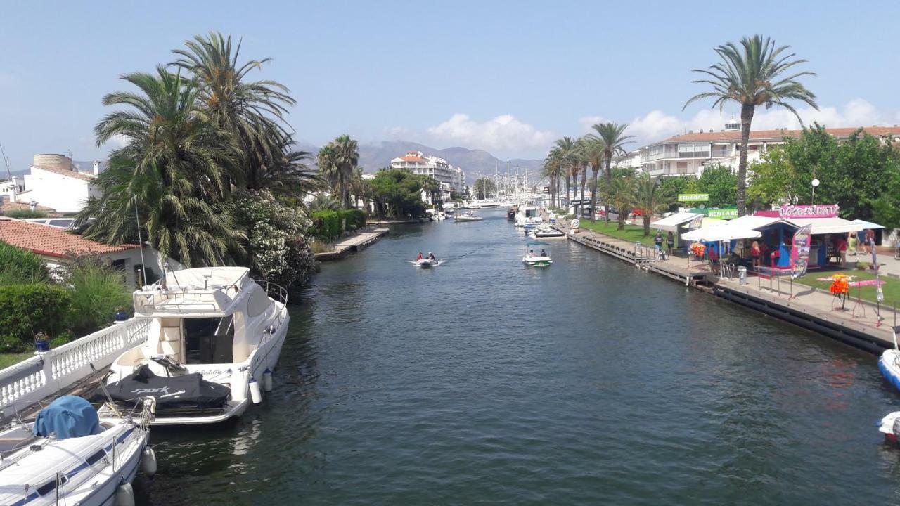 Villa Promenade Terrace Ampuriabrava Exterior foto